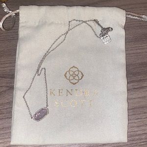 Kendra Scott Pendant necklace